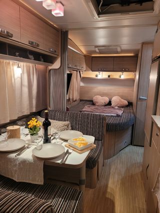 ALQUILER DE CARAVANA.