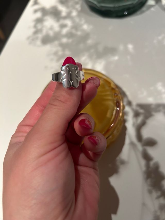 Anillo plateado de Tous