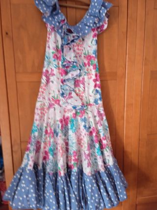 Traje flamenca