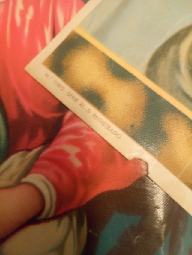 Papel antiguo religioso