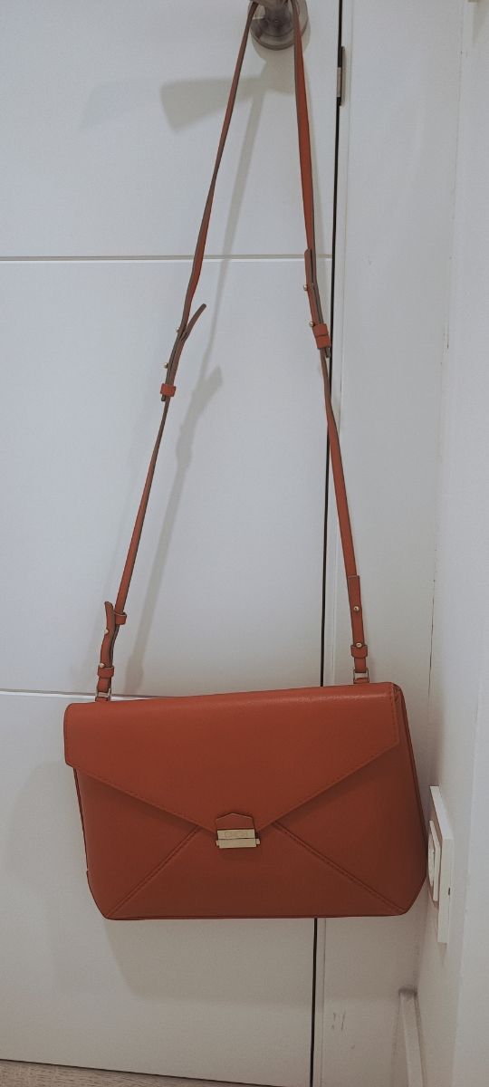 Bolso Carolina Herrera grande de piel 