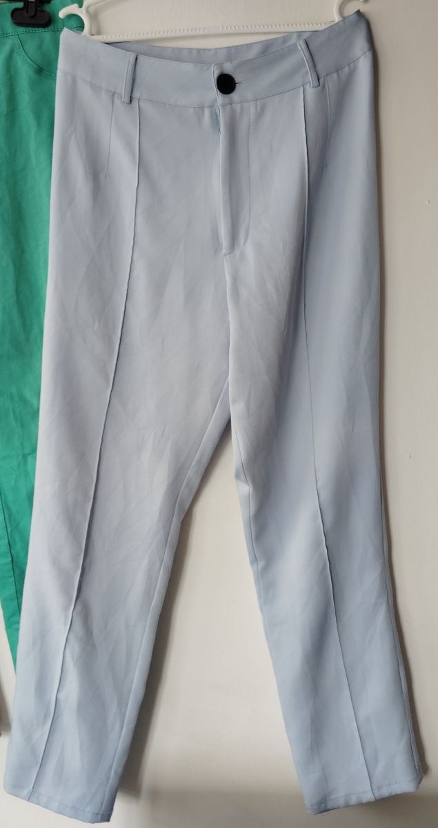 Pantalones de vestir y vaquero