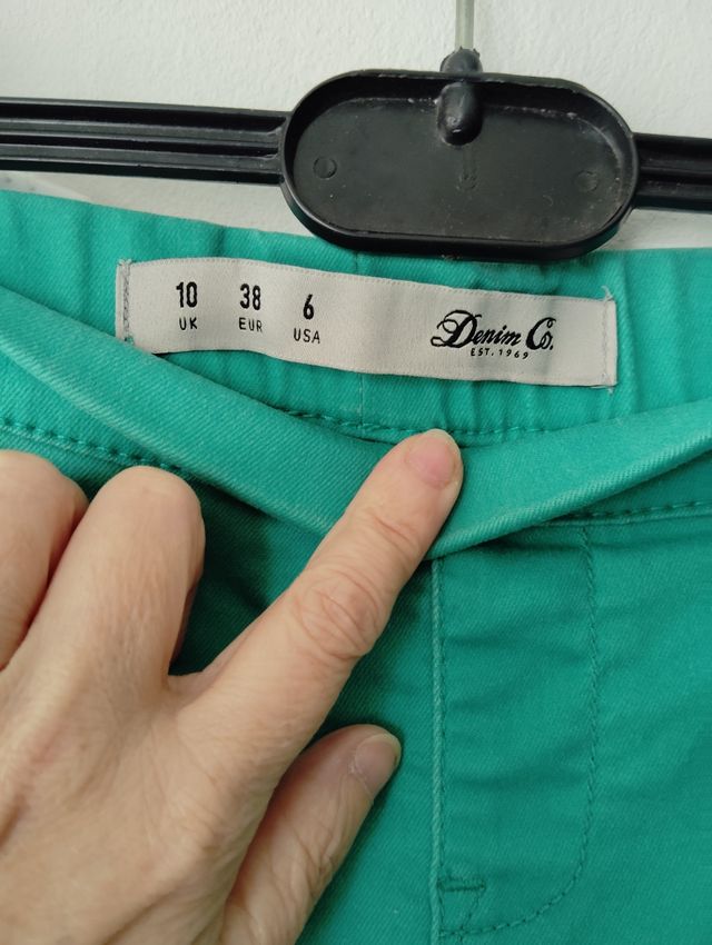 Pantalones de vestir y vaquero