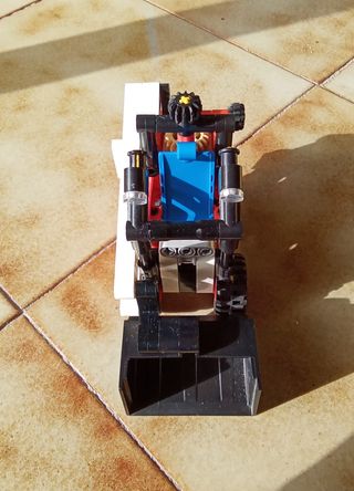Lego Technic 42116 mini bulldozer