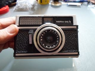 Maquina antigua de fotos marca Nera 35/S