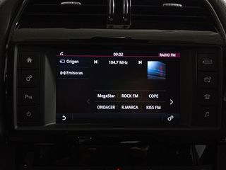 Jaguar F-Pace Pure