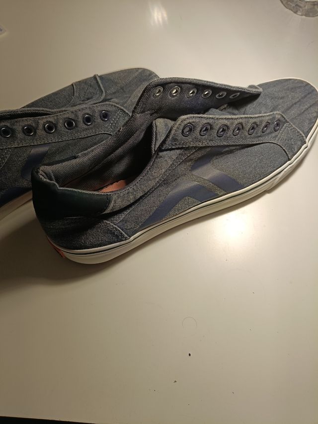 Zapatillas nuevas 45