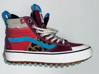 ZAPATILLAS BOTA VANS talla 37. ULTRACUSH. HIDROGUARD 