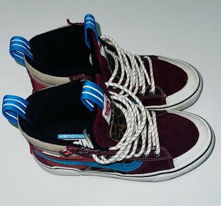 ZAPATILLAS BOTA VANS talla 37. ULTRACUSH. HIDROGUARD 