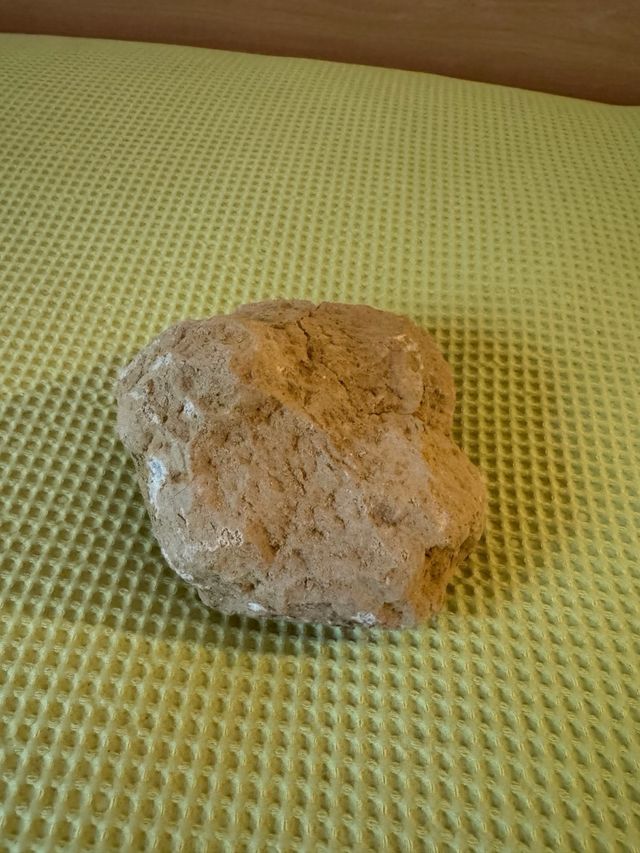 Roca mineral