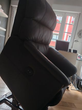 Sillón de piel con relax electrico