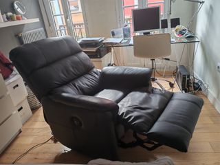 Sillón de piel con relax electrico