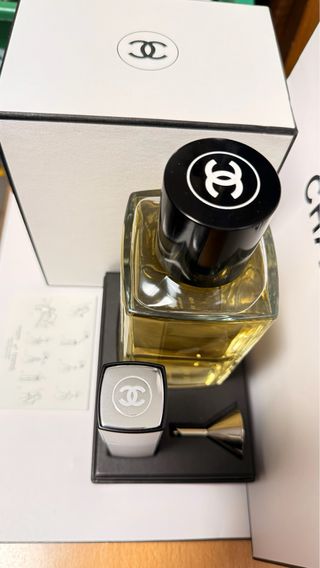 Gardénia les exclusifs de Chanel 400 ML.