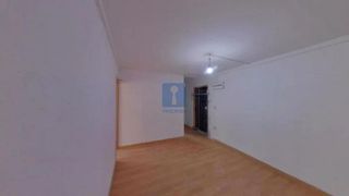 Piso en venta en Les Planes en Hospitalet de Llobregat, L´