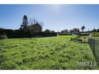 Terreno en venta en Alisal - Cazoña - San Román en Santander