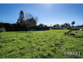 Terreno en venta en Alisal - Cazoña - San Román en Santander