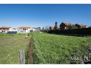 Terreno en venta en Alisal - Cazoña - San Román en Santander