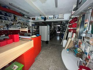 Local comercial en venta en Sant Joan Despí