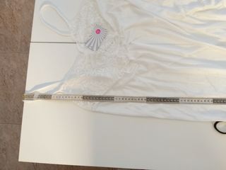 camisón  más bata de novia en blanco