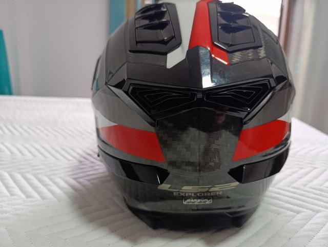 Casco Ls2 Explorer carbono.
