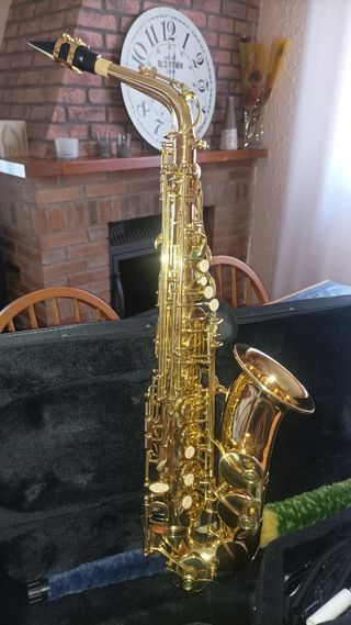 Saxofón Alto