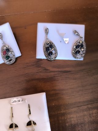 4 pendientes de plata muy bonitos