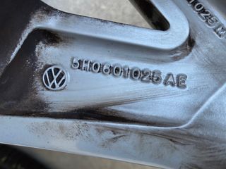 Llantas Vw Golf VIII 8  GTI R 18x7.5 ET51