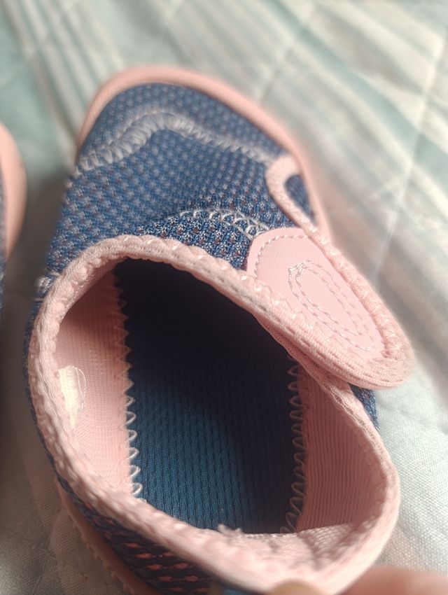 Zapatillas bebé antideslizantes domyos