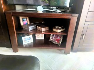 Muebles de Salón madra maciza.