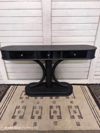 Consola. Mueble. Cajones. Vintage