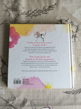 Las chicas son guerreras / Women Are Warriors: 25 Rebels Who Changed the World: 25 rebeldes que cambiaron el mundo (Spanish Edition)