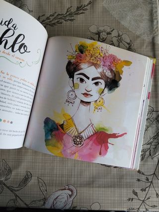 Las chicas son guerreras / Women Are Warriors: 25 Rebels Who Changed the World: 25 rebeldes que cambiaron el mundo (Spanish Edition)