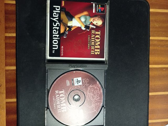 Tomb Raider 2 PS1 orginal