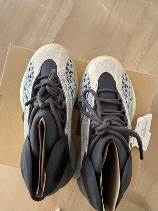 Yeezy Quantum