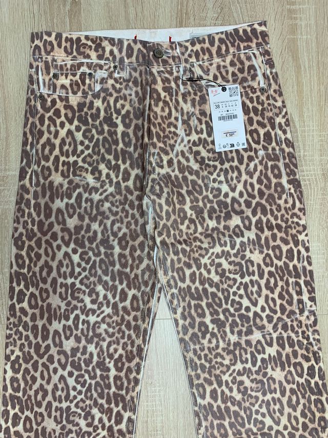 Jeans Zara recto animal print leopardo (T. 38EU)