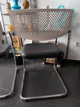 2 Sillas Vitra