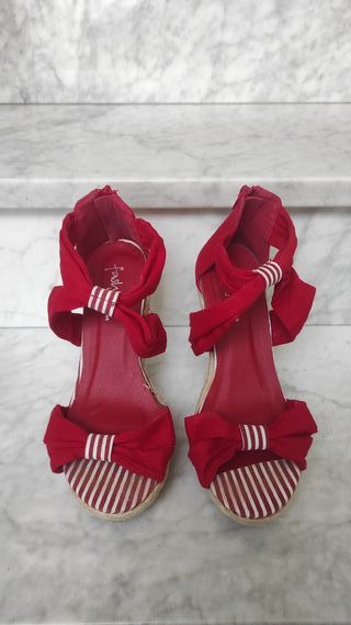Sandalias de cuña - Talla 38