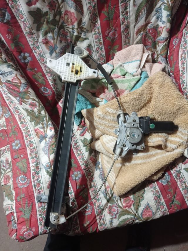 Elevalunas eléctrico Hyundai terracan