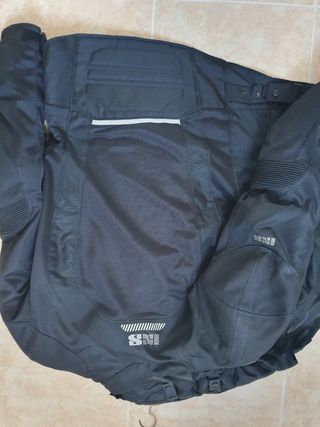 Chaqueta moto