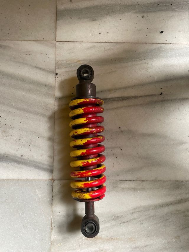 amortiguador derbi denda