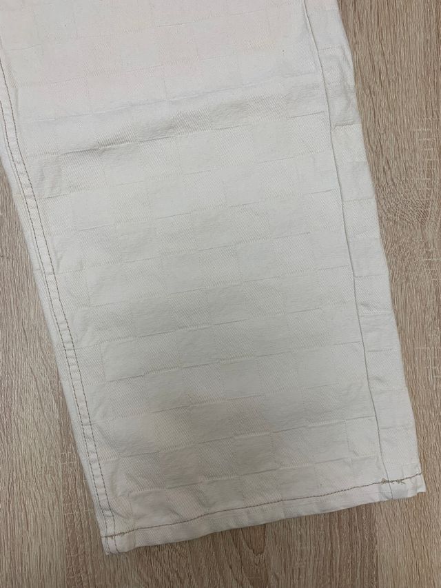 Pantalon Bershka baggy jaqcuard beige (T. 34EU)