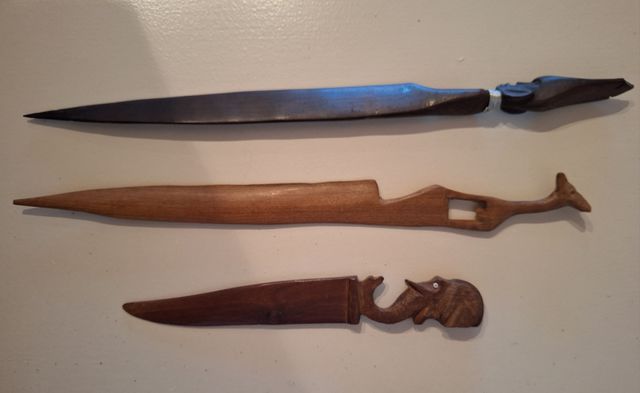 Abrecartas de madera artesanales