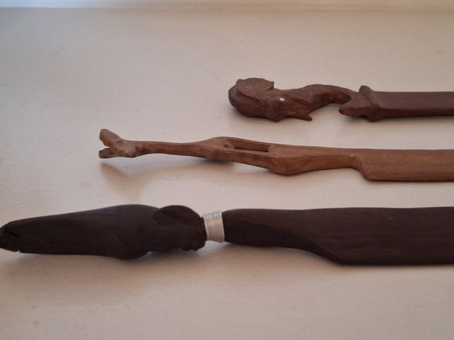 Abrecartas de madera artesanales