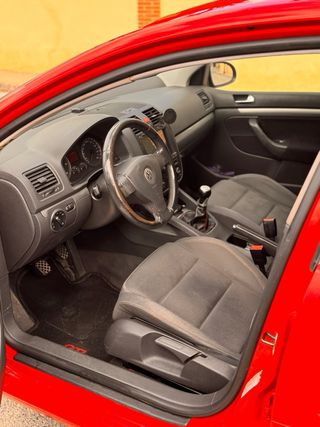 GOLF 5 140CV 