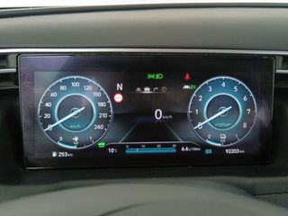 Hyundai Tucson Maxx Plug-In Hybrid 4WD