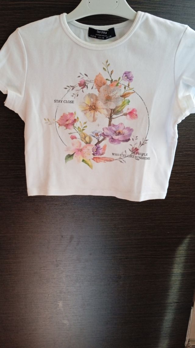 Camiseta Bershka 