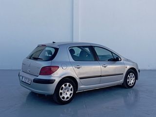 Peugeot 307 2.0 HDi 90