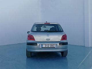 Peugeot 307 2.0 HDi 90
