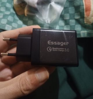 CARGADOR  TELÉFONO 3 PUERTOS USB CARGA RAPIDA 30W