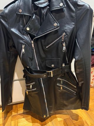 Vestido/chaqueta polipiel